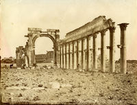 Arco di trionfo e grande colonnato, Palmira